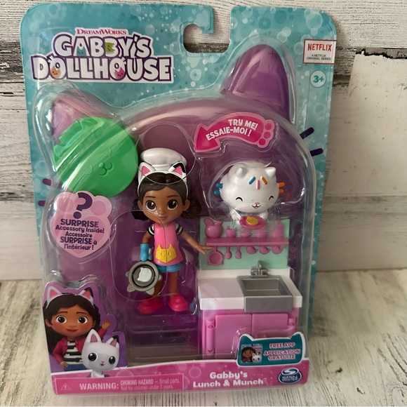 Gabby's Dollhouse Lunch and Munch Kitchen Set NEW - Picture 1 of 4